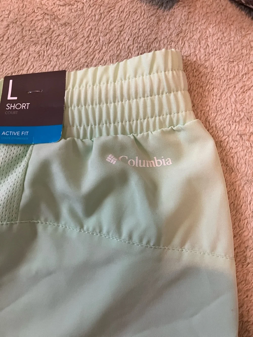 Columbia Mint Green Women’s Athletic Shorts - Picture 4 of 5